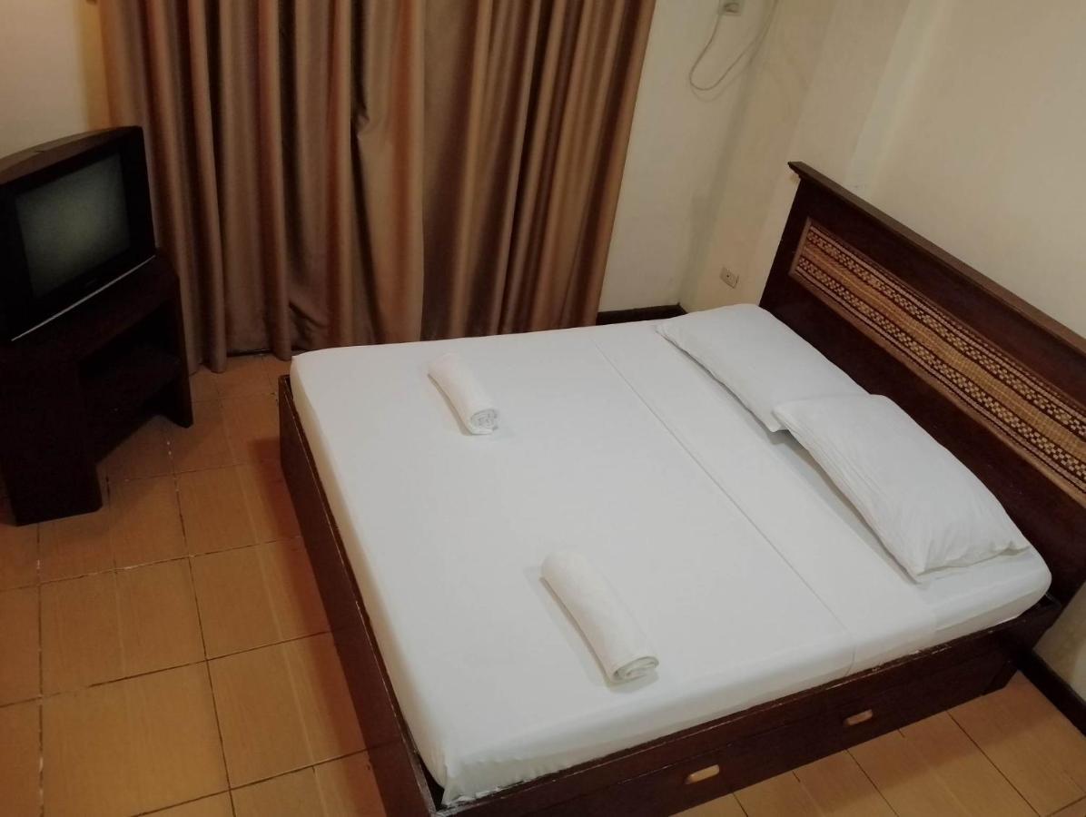Darunday Manor Hotel Tagbilaran City Ngoại thất bức ảnh