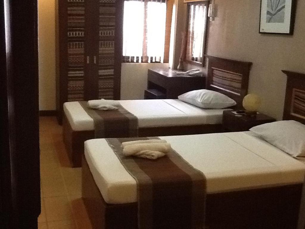 Darunday Manor Hotel Tagbilaran City Ngoại thất bức ảnh