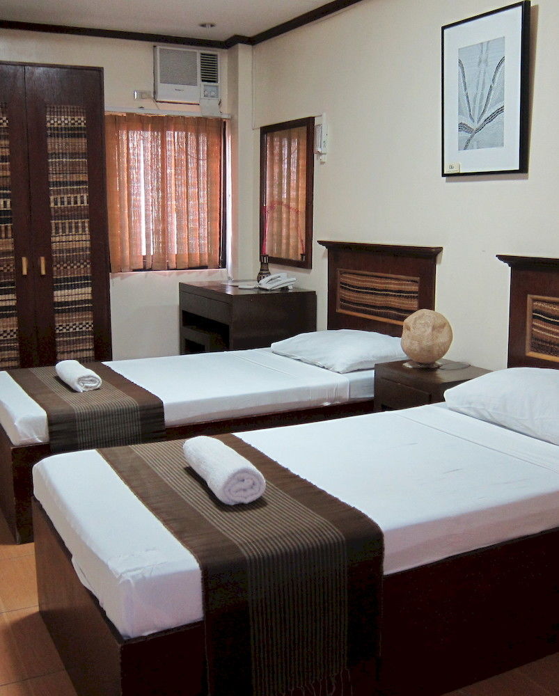 Darunday Manor Hotel Tagbilaran City Ngoại thất bức ảnh